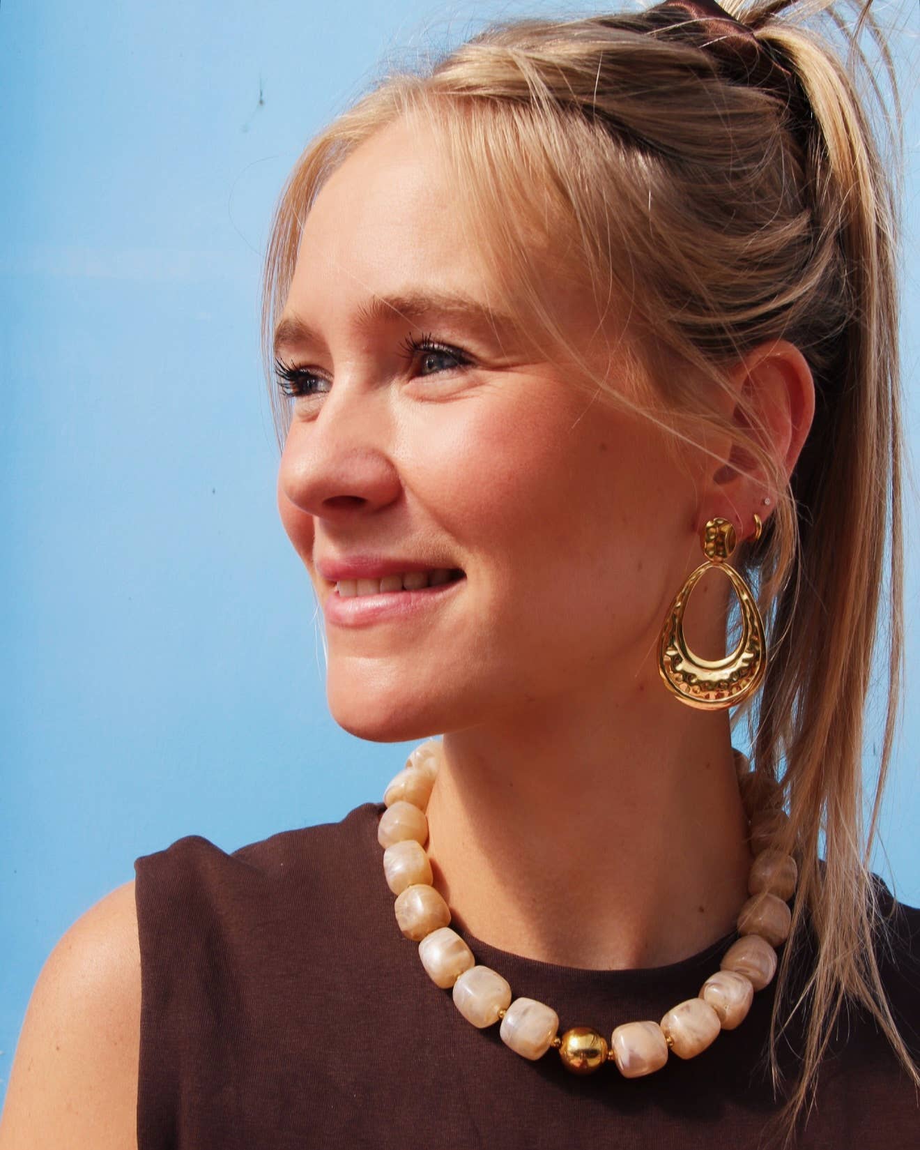 XL square bead necklace - beige