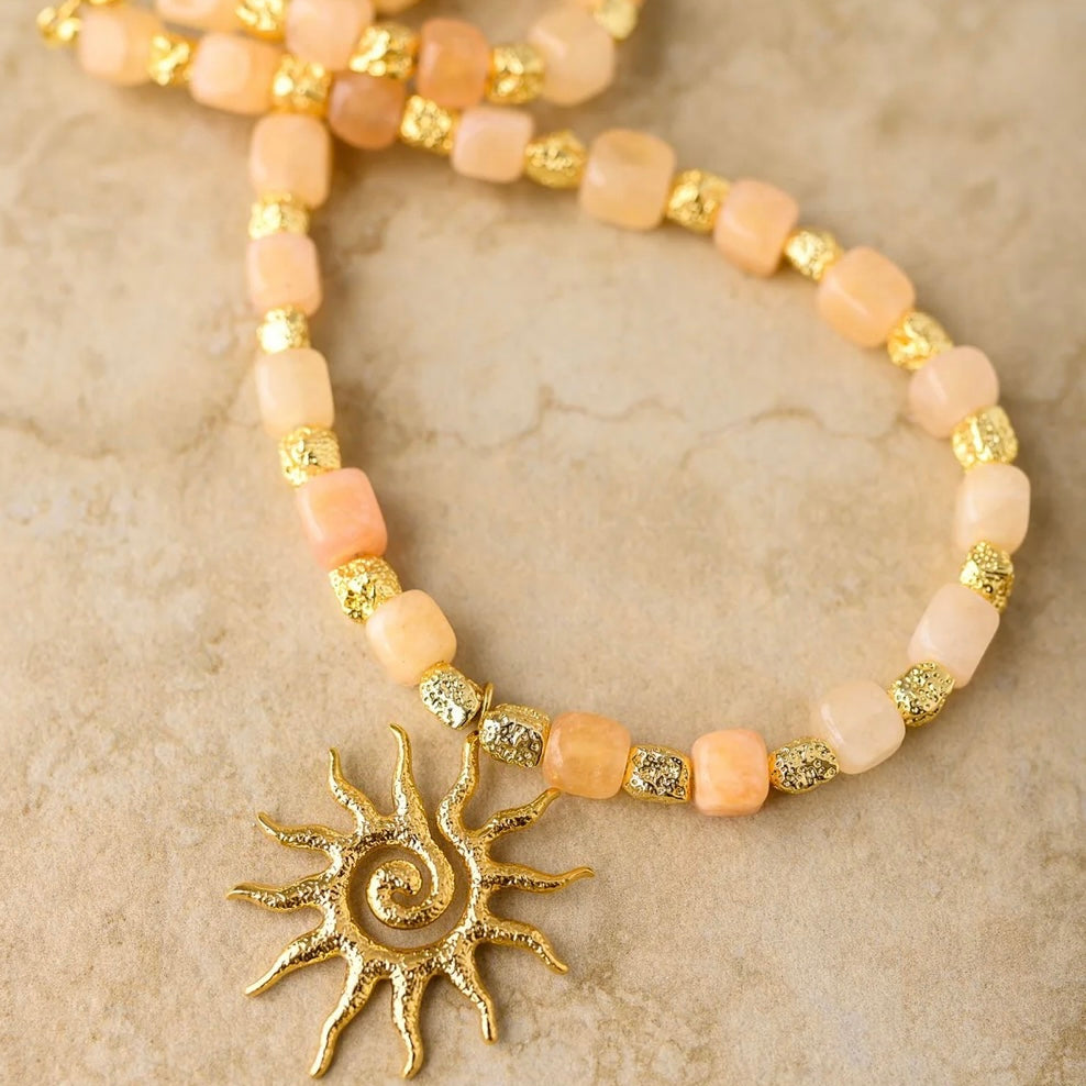 ALUNA Necklace